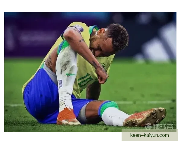 内马尔膝盖前十字韧带伤势恢复过程开始，状态备受关注